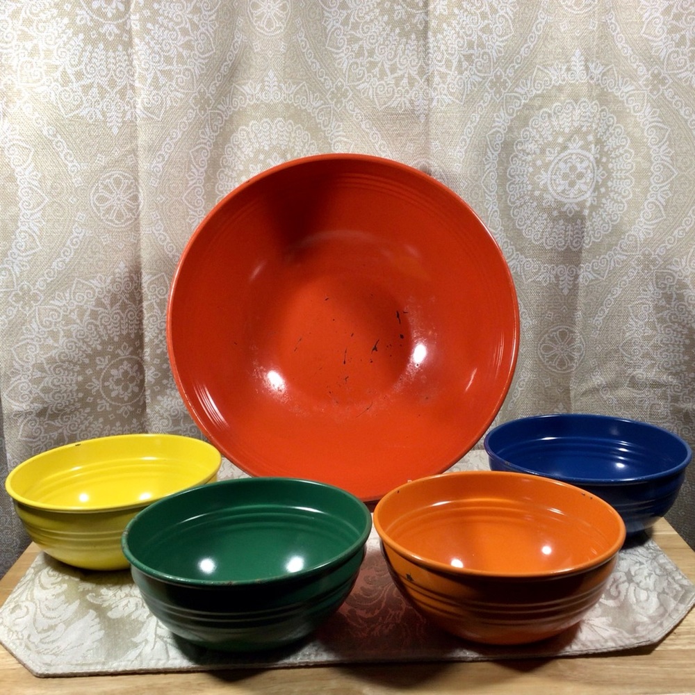 Vintage Fiesta Go Along Metal 5 Piece Popcorn Bowl Set - Picture 2 of 9